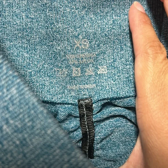 NVGTN Blue Bike Shorts - Picture 3 of 3